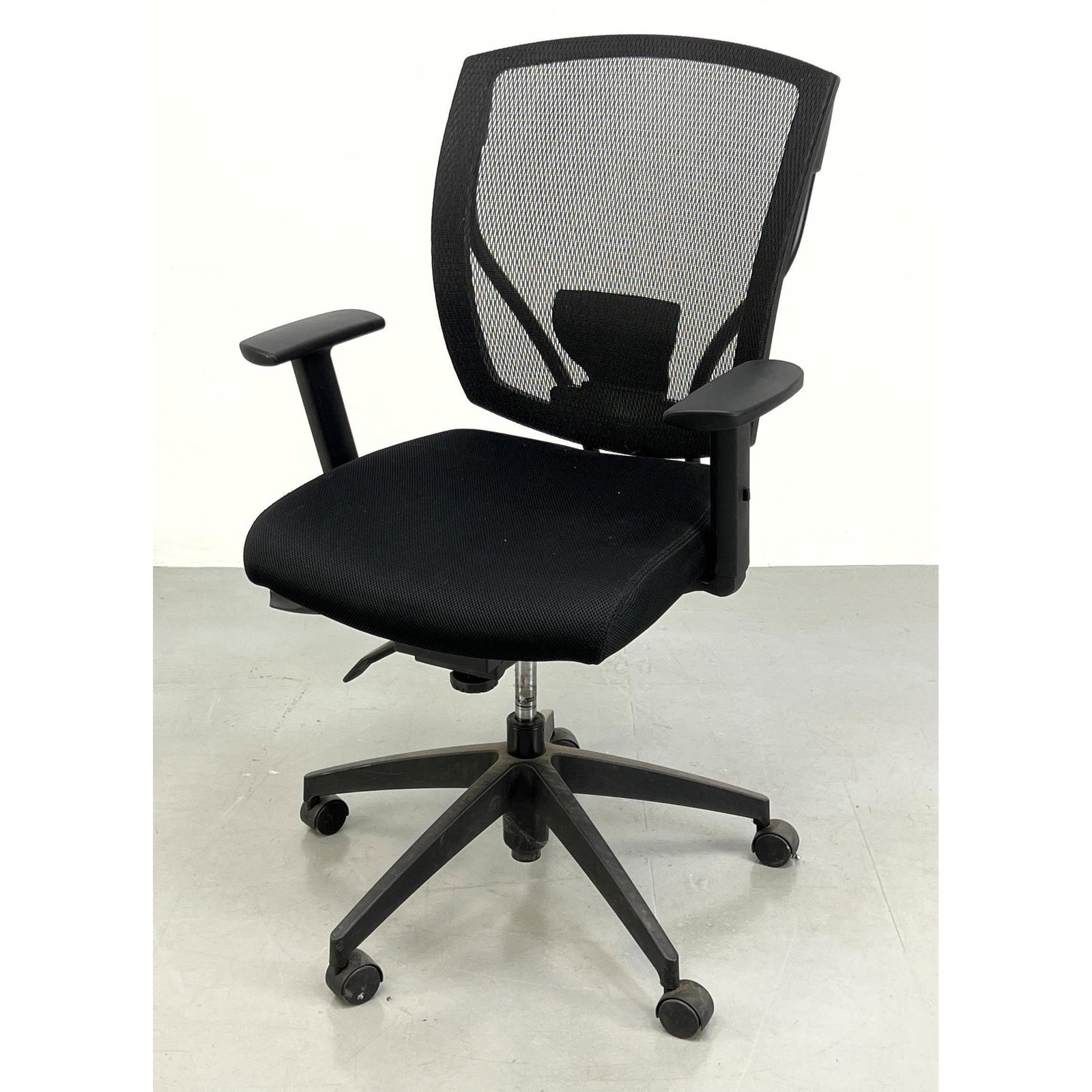 Offices to Go 2011 Office Desk Chair. Black Mesh Back. Label. (1 of 8)
