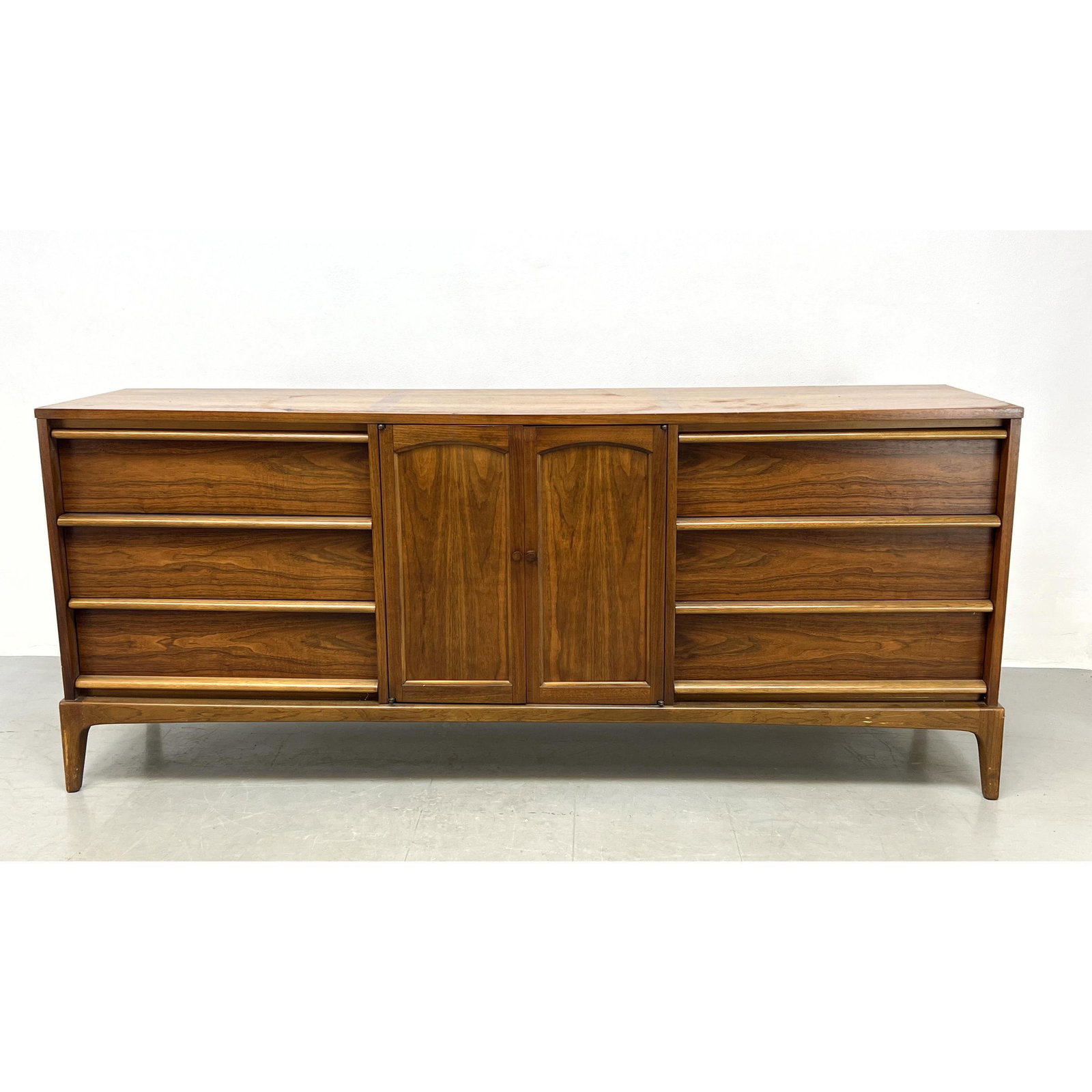 LANE American Modern Credenza Dresser. Two center doors have reversible panels. Walnut OR Woven Ratt: LANE American Modern Credenza Dresser. Two center doors have reversible panels. Walnut OR Woven Rattan. Marked Dimensions: H: 31 inches: W: 7418 inches ---