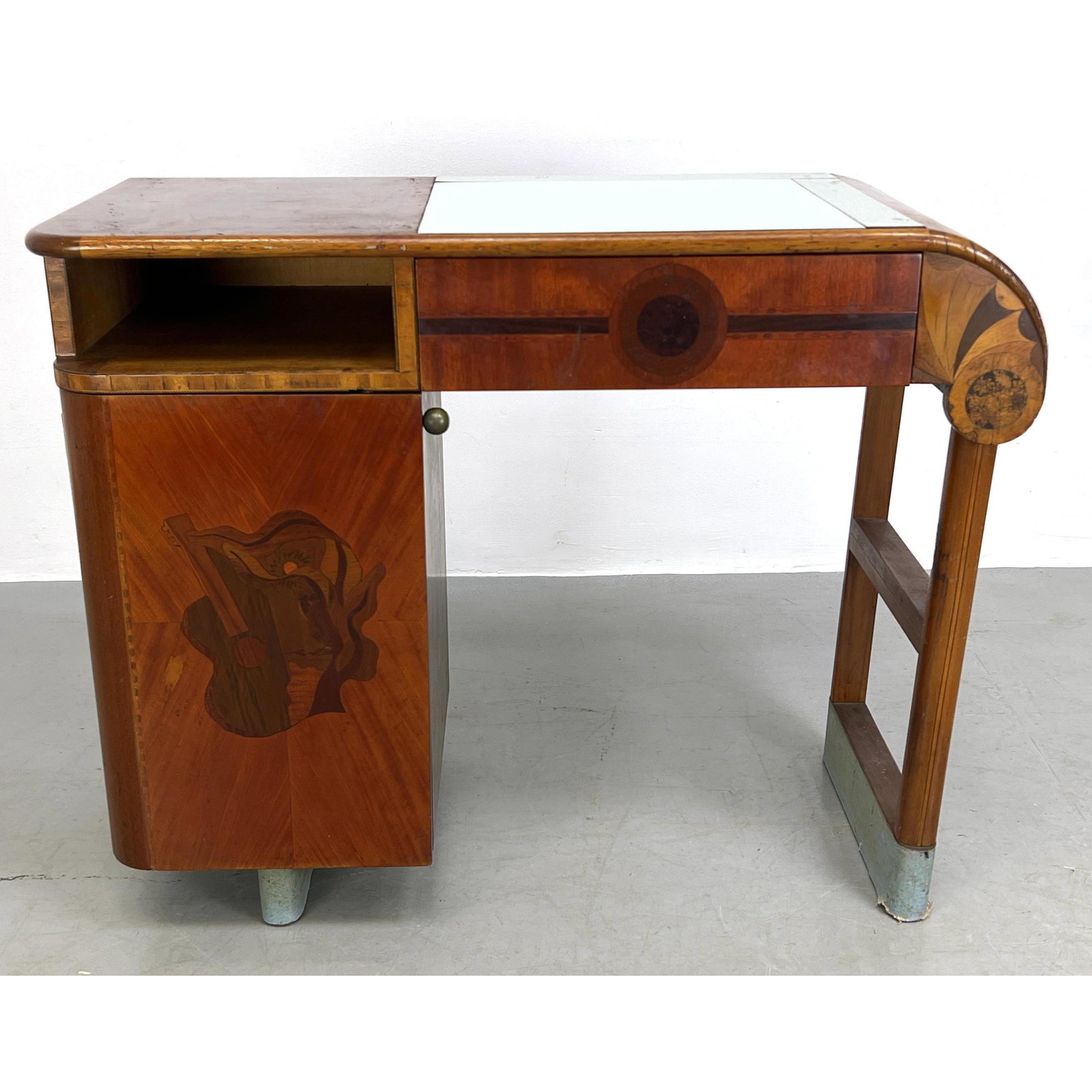 Vintage Art Deco Inlaid writing Desk.: Vintage Art Deco Inlaid writing Desk. Dimensions: H: 29.5 inches: W: 36 inches: D: 17 inches ---