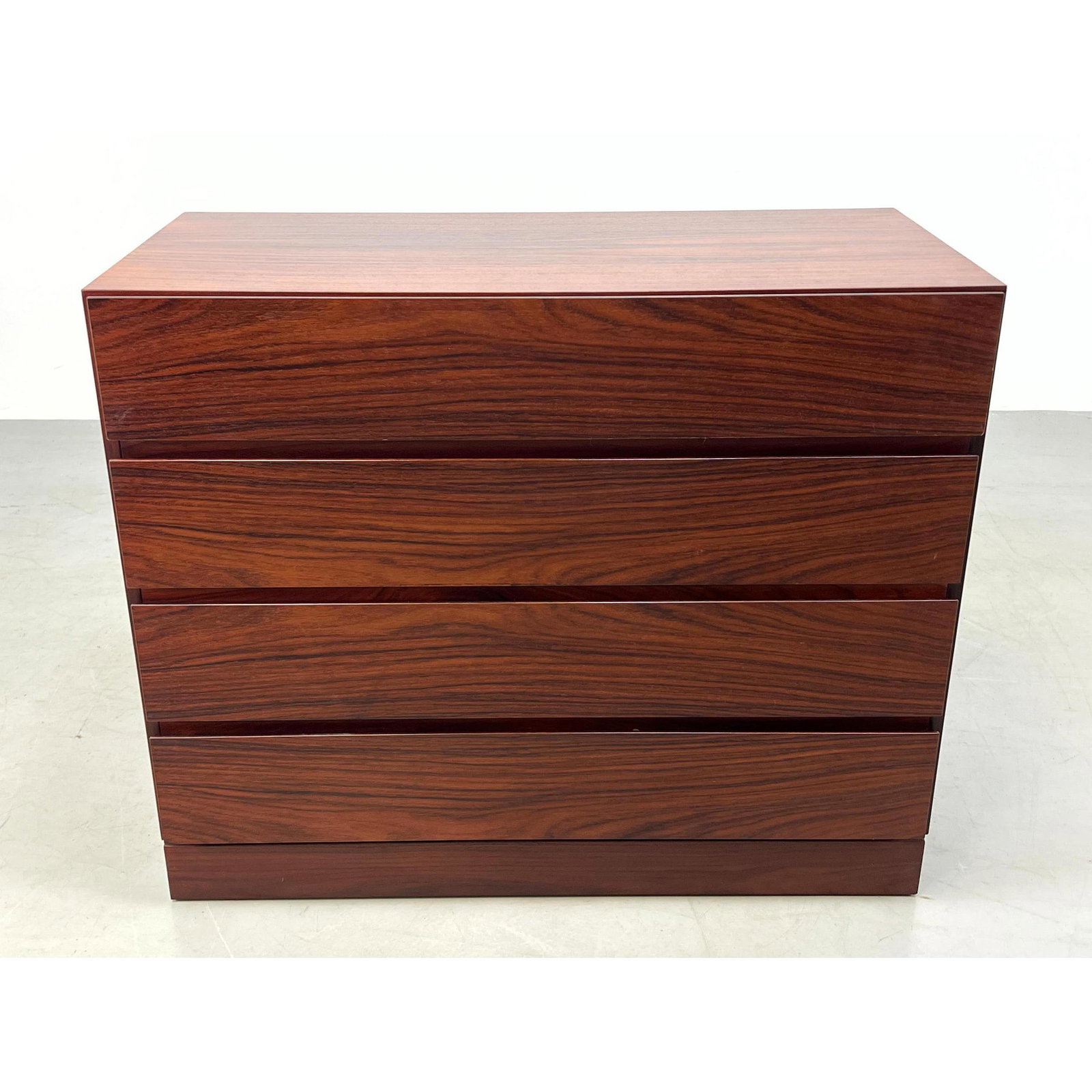 Vatne Mobler Rosewood Danish Modern Dresser. Chest of Drawers. Marked.: Vatne Mobler Rosewood Danish Modern Dresser. Chest of Drawers. Marked. Dimensions: H: 30 inches: W: 36 inches: D: 18 inches ---