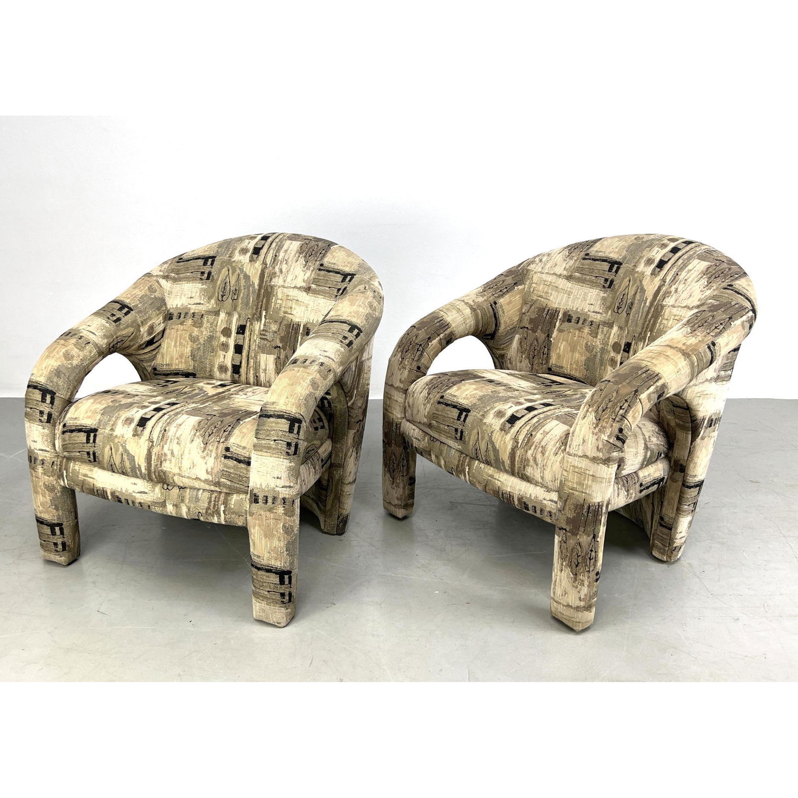 Pair Decorator Fabric Print Lounge Chairs. (1 of 11)