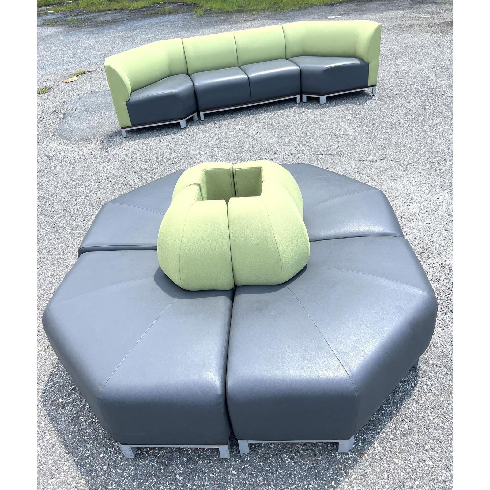 KIMBALL Furniture NATIONAL Swift Line. Sectional Seating System Sofa. 22 linear feet modular sofa se (1 of 13)