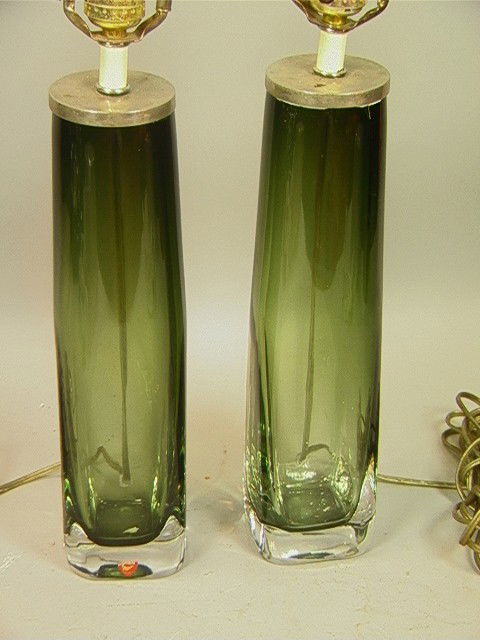 Pr ORREFORS Art Glass Table Lamps. Cased Glass. S: Pr ORREFORS Art Glass Table Lamps. Cased Glass. Signed ORREFORS RD/480. 2 PCS. Glass is 14"H.-- Dimensions: --- Condition (General): Very Good Condition. Please contact us with specific questions abou