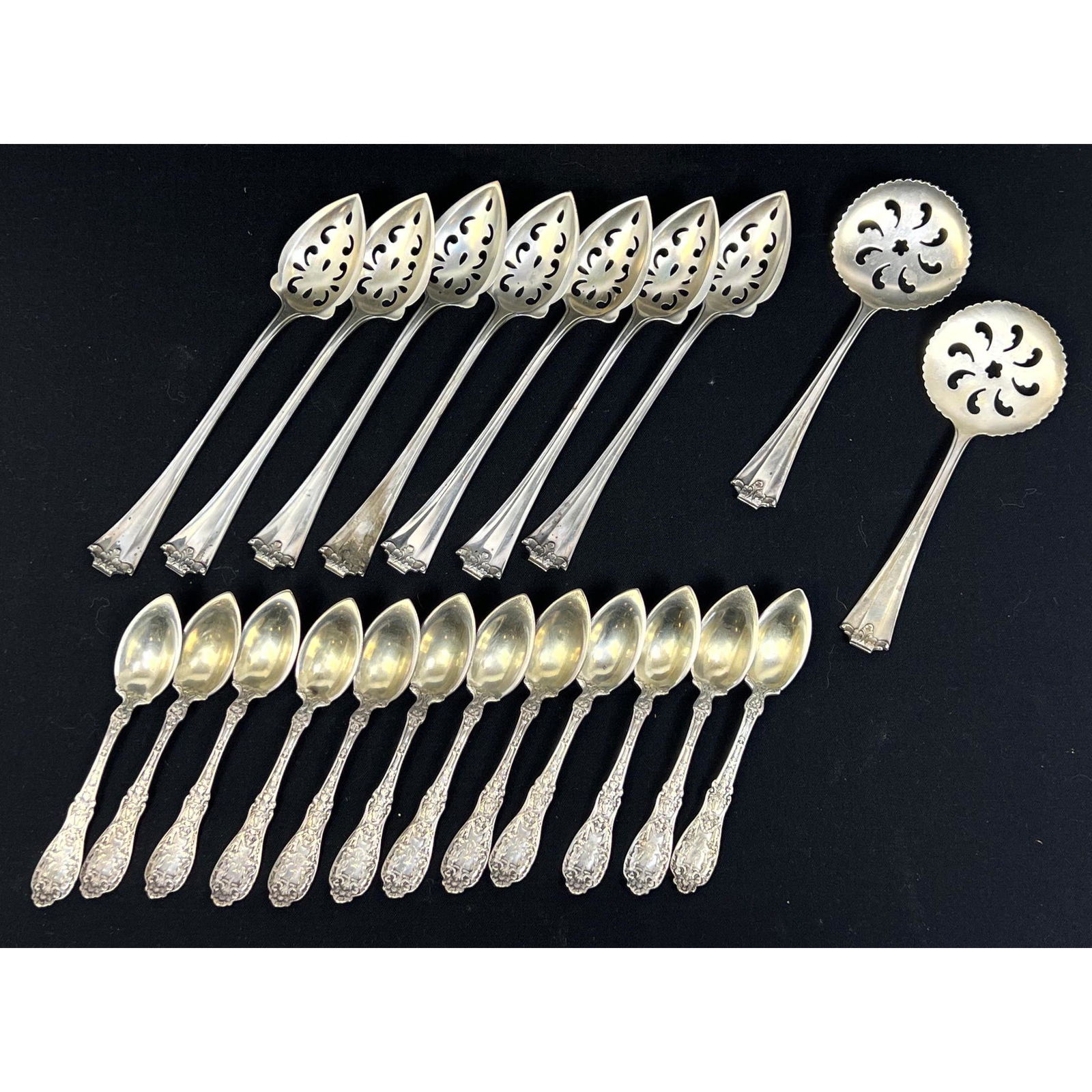 21pcs Sterling Flatware. (1 of 16)