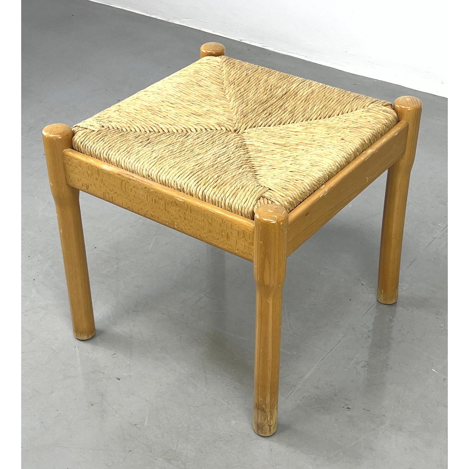 Cassina Rush seat stool. (1 of 10)