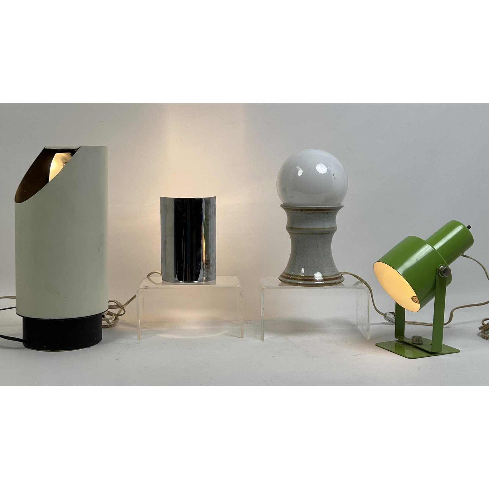 4pc Modern Lighting Lamp Lot. Two Metal Tube column lamps. Green Desk Task Lamp. JULIE LARSON Potter (1 of 20)