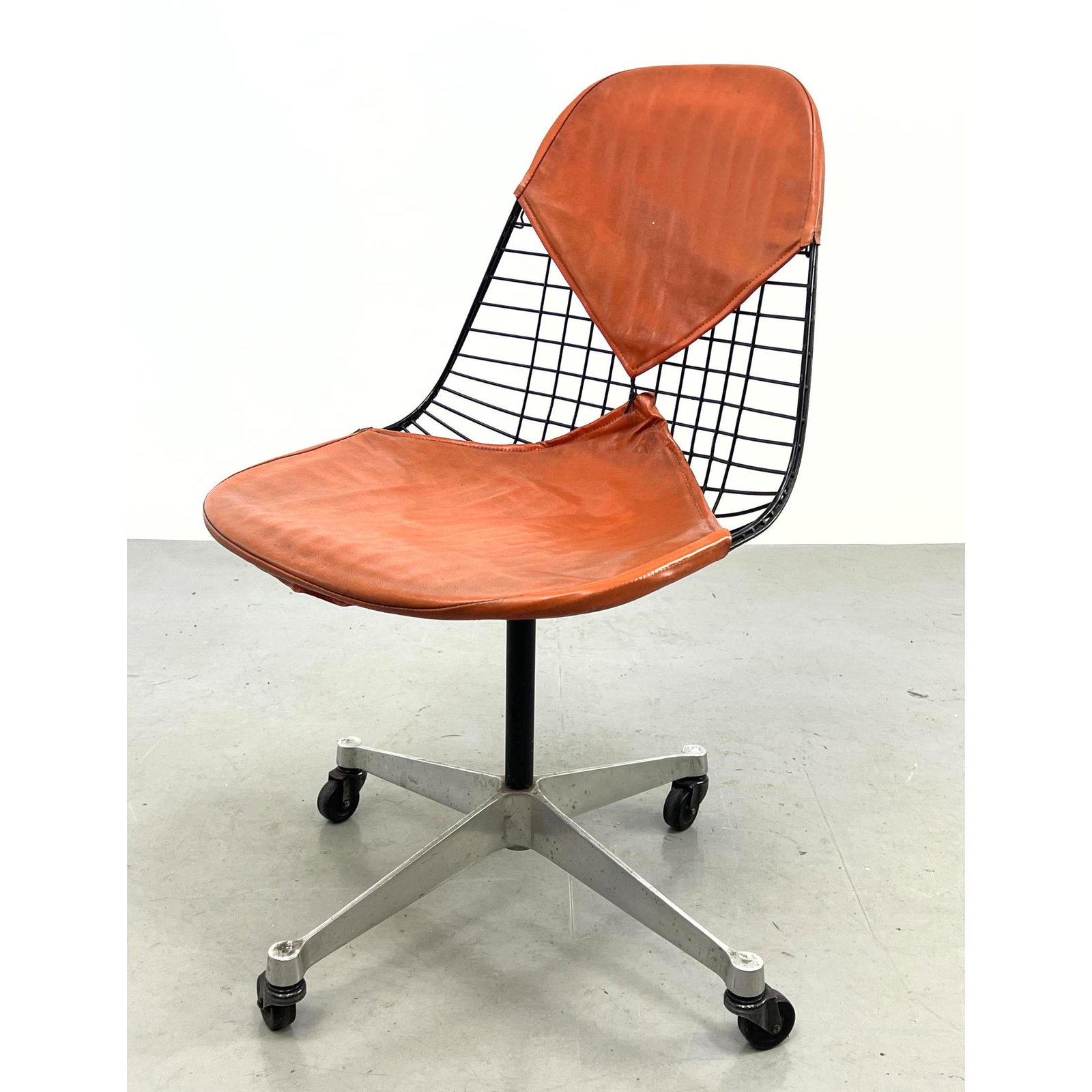 Early Eames wire rolling chair.  Bikini cushions. (1 of 11)