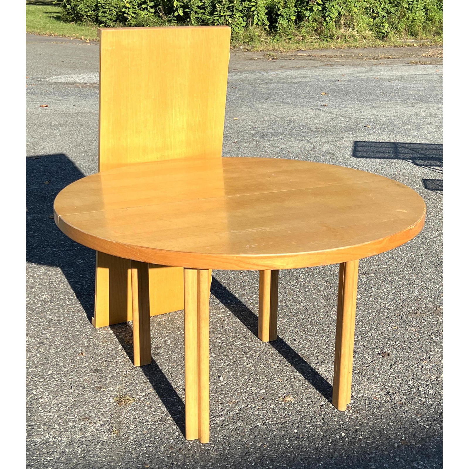 ALVAR AALTO H-legged Extension Dining Table. (1 of 20)