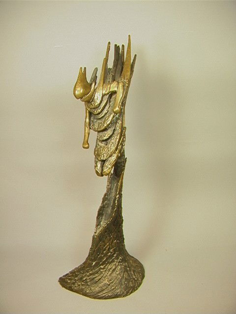 Large Bob Bennett Bronze Sculpture 20/150. Signe: Large Bob Bennett Bronze Sculpture 20/150. Signed and dated 86-- Dimensions: H: 32 inches: W: 11 inches: D: 11 inches --- Please contact us with specific questions about condition, not visible in the