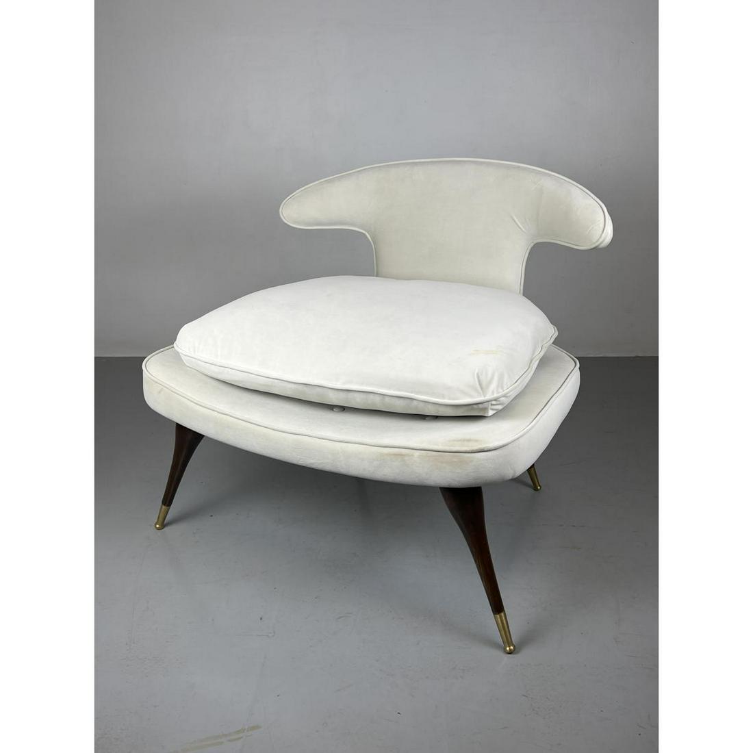 Karpen style Wide Seat Lounge Chair with curved back. Tapered legs with metal caps. Pillow seat cush (1 of 11)