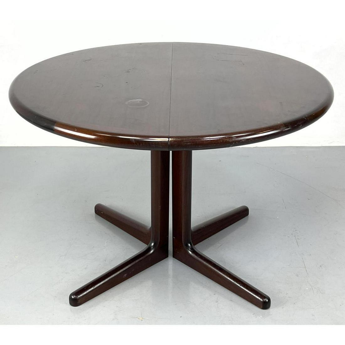 BOLTINGE Danish Modern Rosewood Dining Table. No Leaves. (1 of 10)