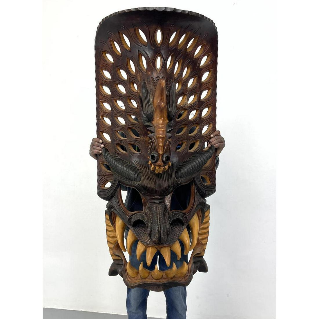 Large Hand Carved Wood 60s Tiki Mask Wall Hanging (1 of 12)