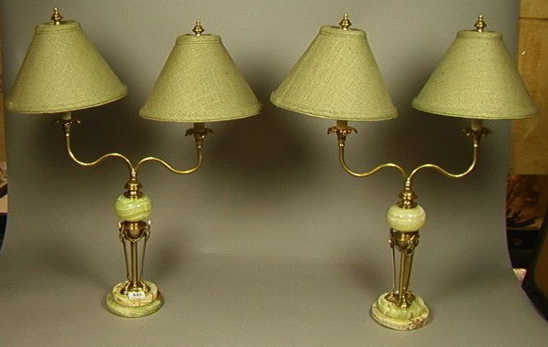 Frederick Cooper Onyx and Brass Table Lamps. Bat: Frederick Cooper Onyx and Brass Table Lamps. Battery Powered. Decorator. -- Dimensions: --- Condition (General): Very Good Condition. Please contact us with specific questions about condition, not vis
