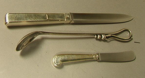 3pcs Sterling. Heavy DHG Fancy Serving Spoon 1.63: 3pcs Sterling. Heavy DHG Fancy Serving Spoon 1.63. Jean Puiforcat knife. T & Co. butter knife.-- Dimensions: : L: 9.25 inches --- Please contact us with specific questions about condition, not visible