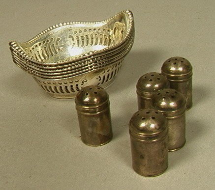 11pcs Sterling. Set 6 Pierced Nut Dishes. 4 Sma: 11pcs Sterling. Set 6 Pierced Nut Dishes. 4 Small Salt Shakers. 5.33oz-- Dimensions: H: 1.25 inches: W: 3.25 inches: D: 2.25 inches--- Weight: 5.33 Troy ozs. ---- --- Please contact us with specific q