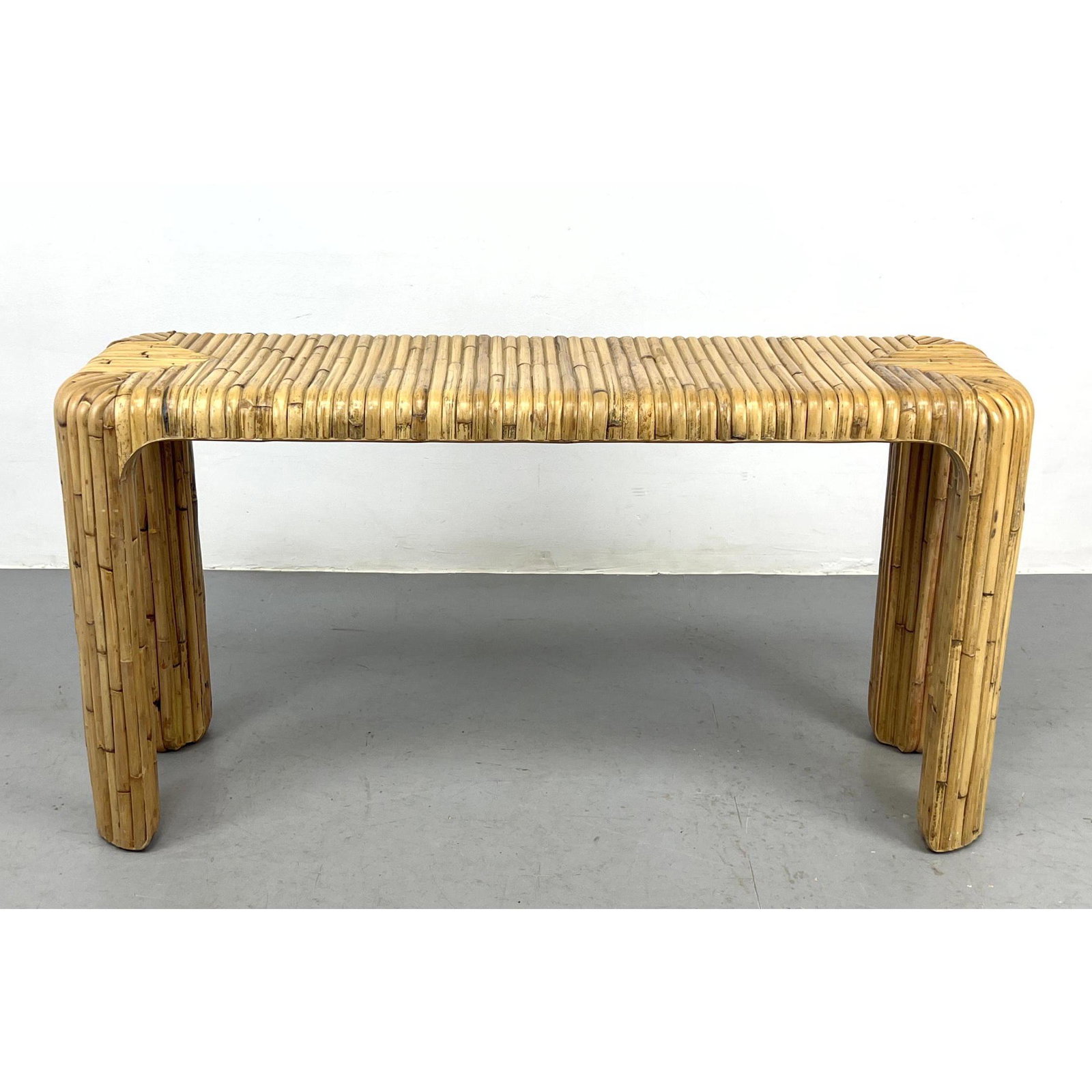 Split Bamboo Modernist Hall Sofa Table. Decorative Design Details. (1 of 9)