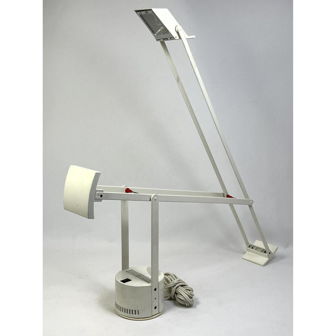 Vintage Tizio Cantilever Lamp. ARTEMIDE Italian Design. R. SAPPER. Marked (1 of 10)
