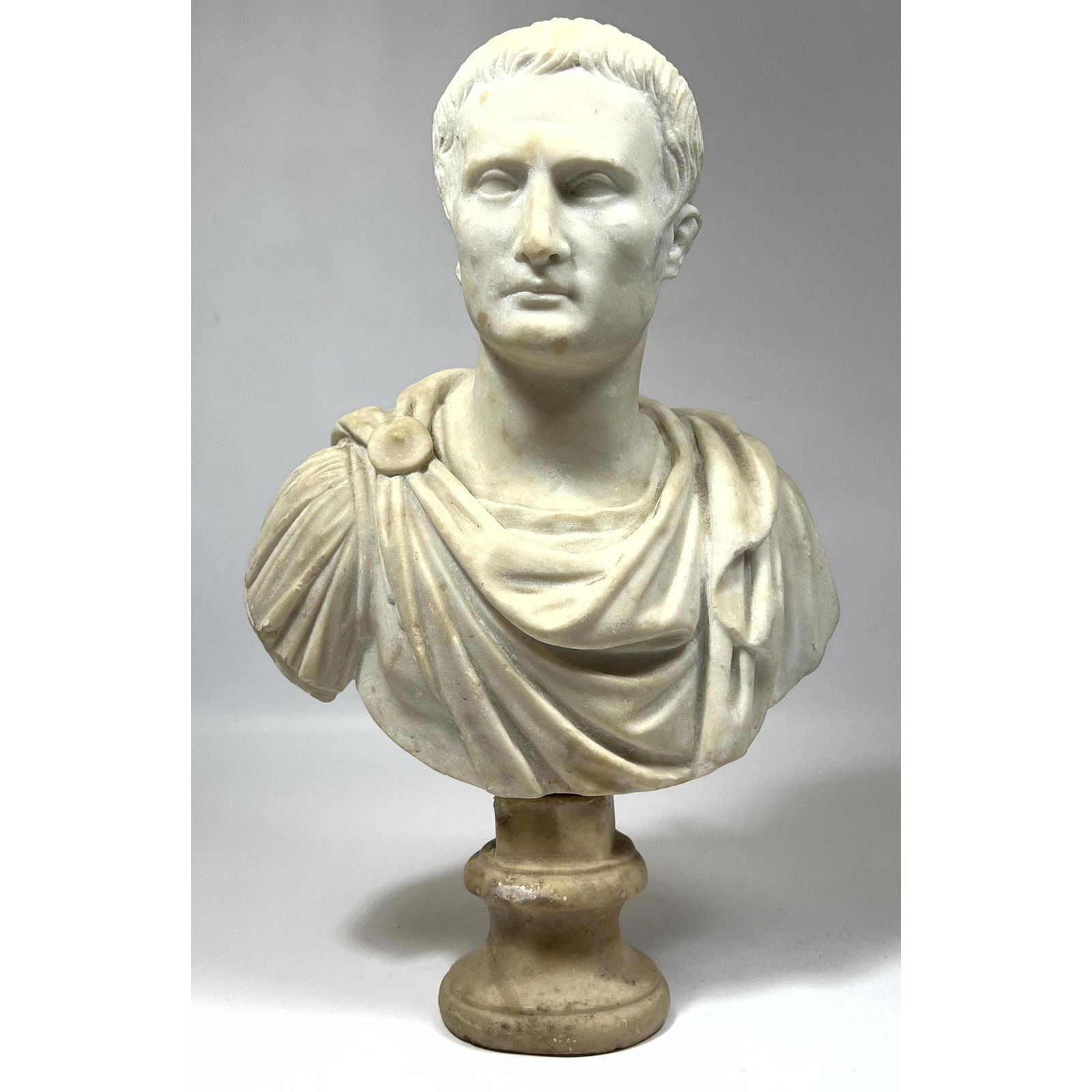 Vintage Carved Bust of Man Wearing Toga. Rests on Separate Pedestal Base. (1 of 9)