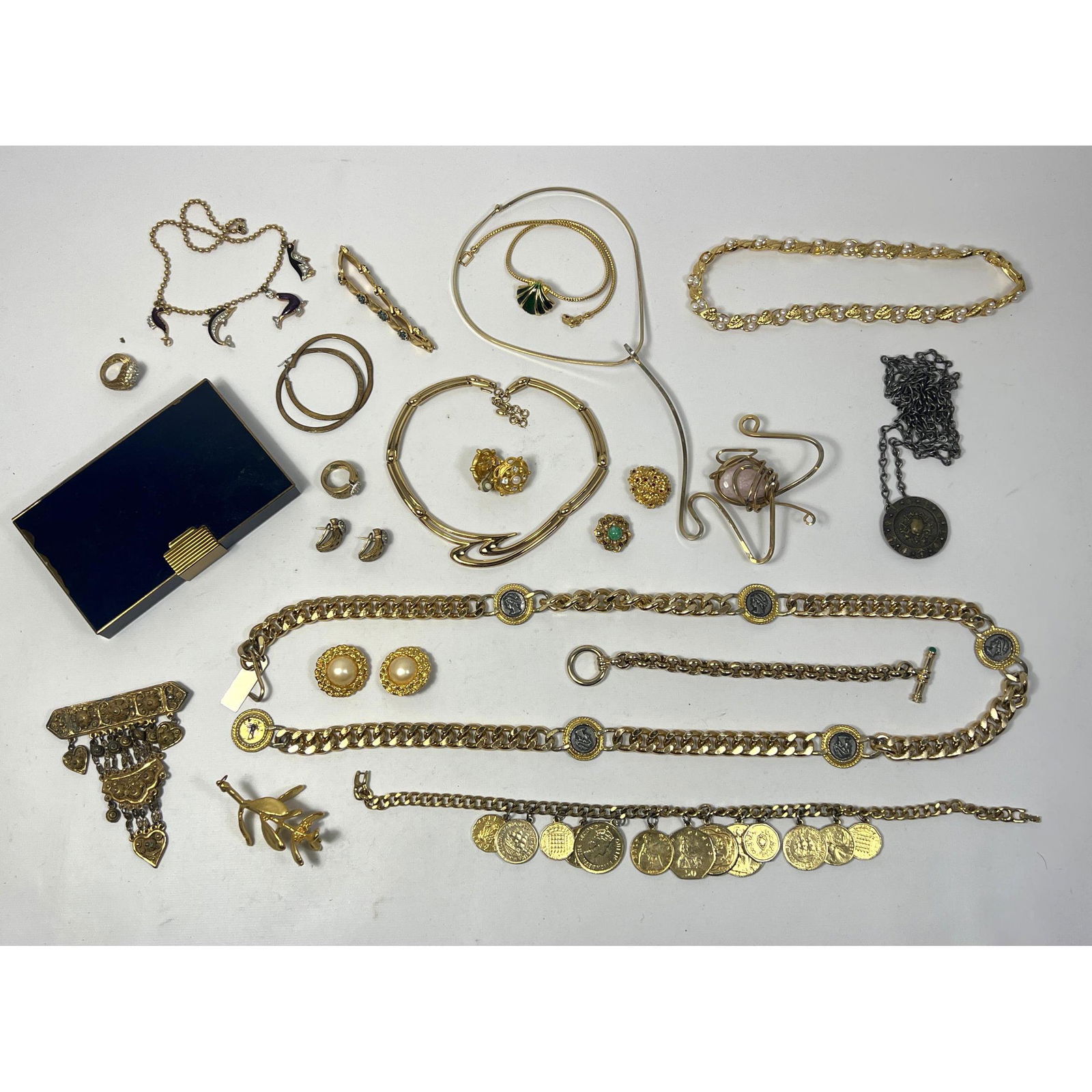 Collection Gold Tone Costume Jewelry. Modernist Necklace Collar with wrapped stone.  Blue enamel com (1 of 17)