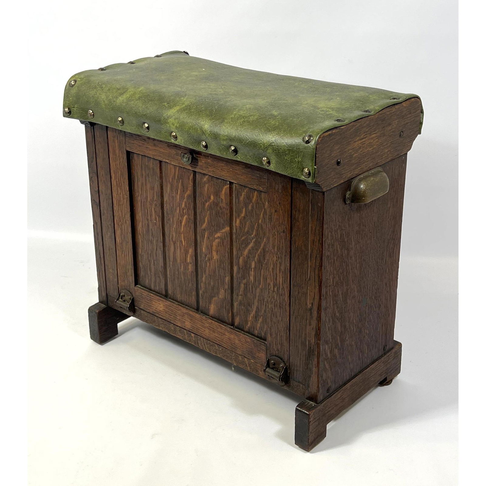 Antique Quarter Sawn Oak Stool with Storage Area. Metal hinges and handles. (1 of 9)