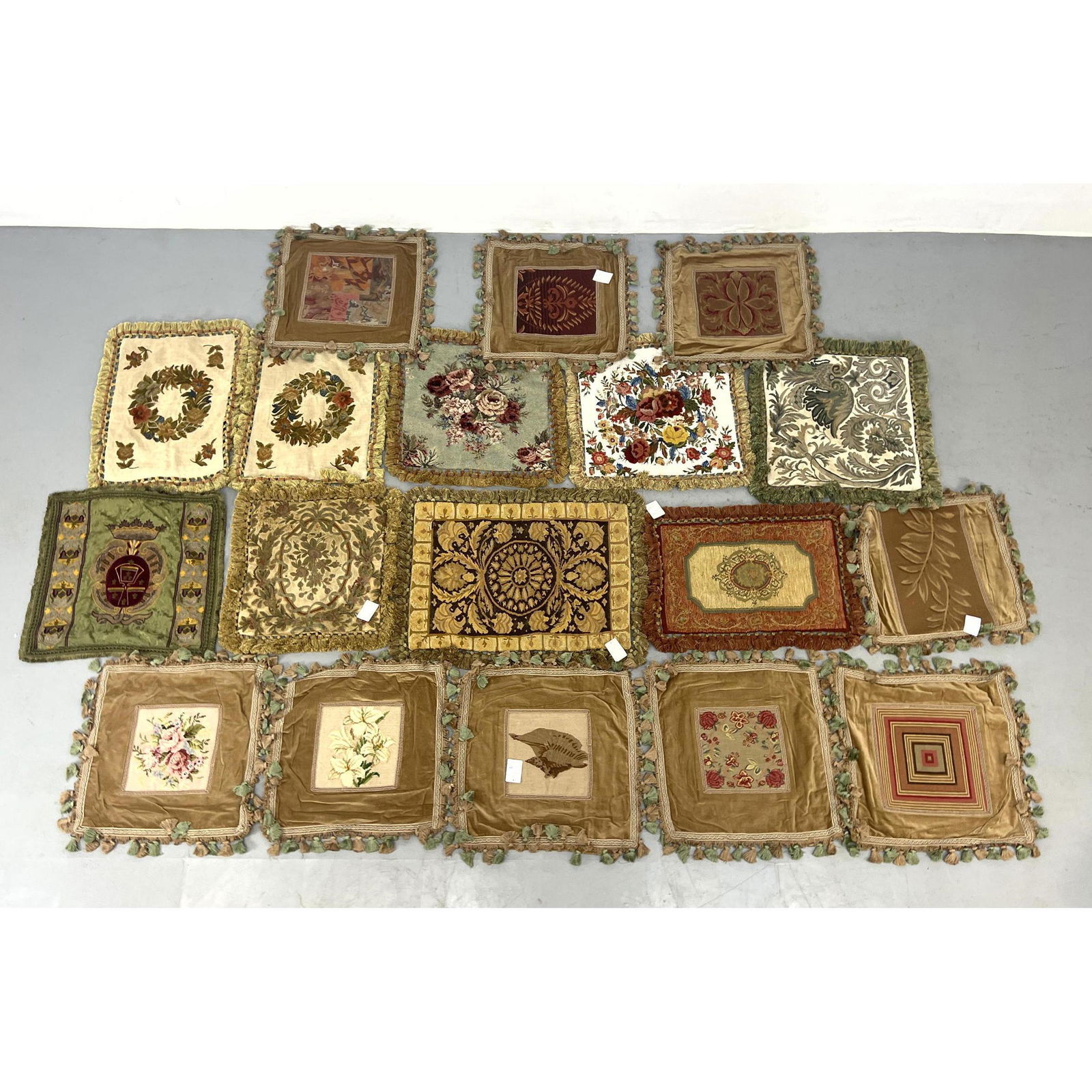 18pcs Lot Vintage pillows in addition Aubusson and  needlepoint. Unused. New old stock. (1 of 17)