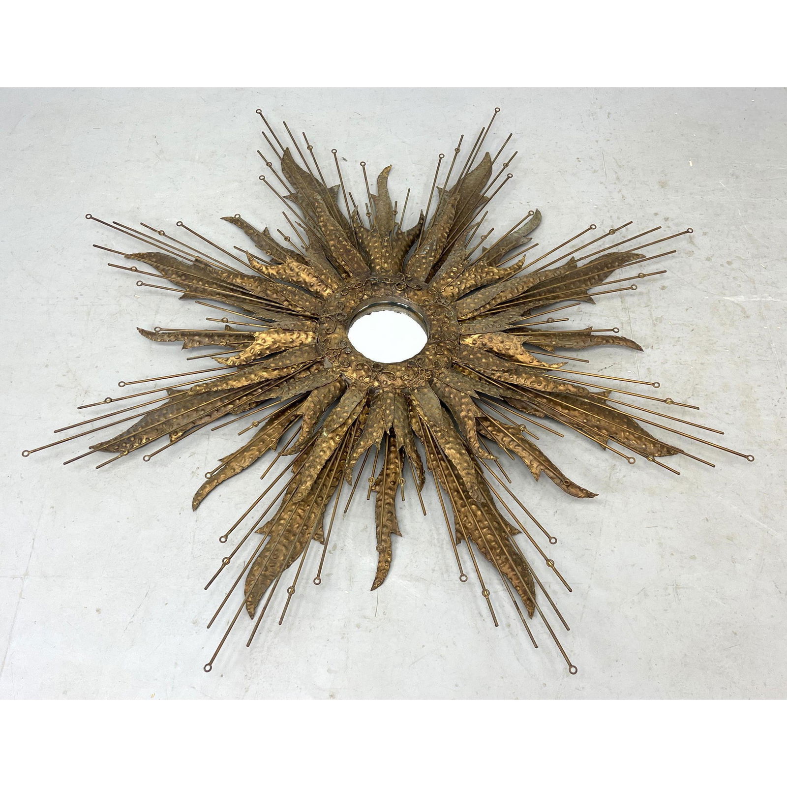 Large contemporary Brutalist mirror with leaf starburst design. (1 of 7)