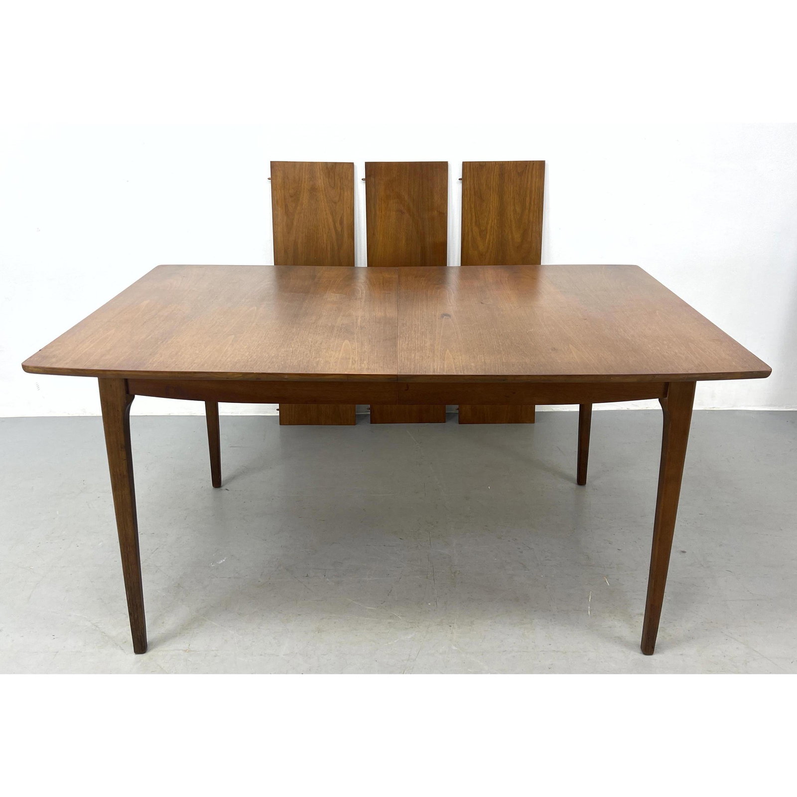 American Modern Walnut Dining Table. Tapered Legs. (1 of 10)