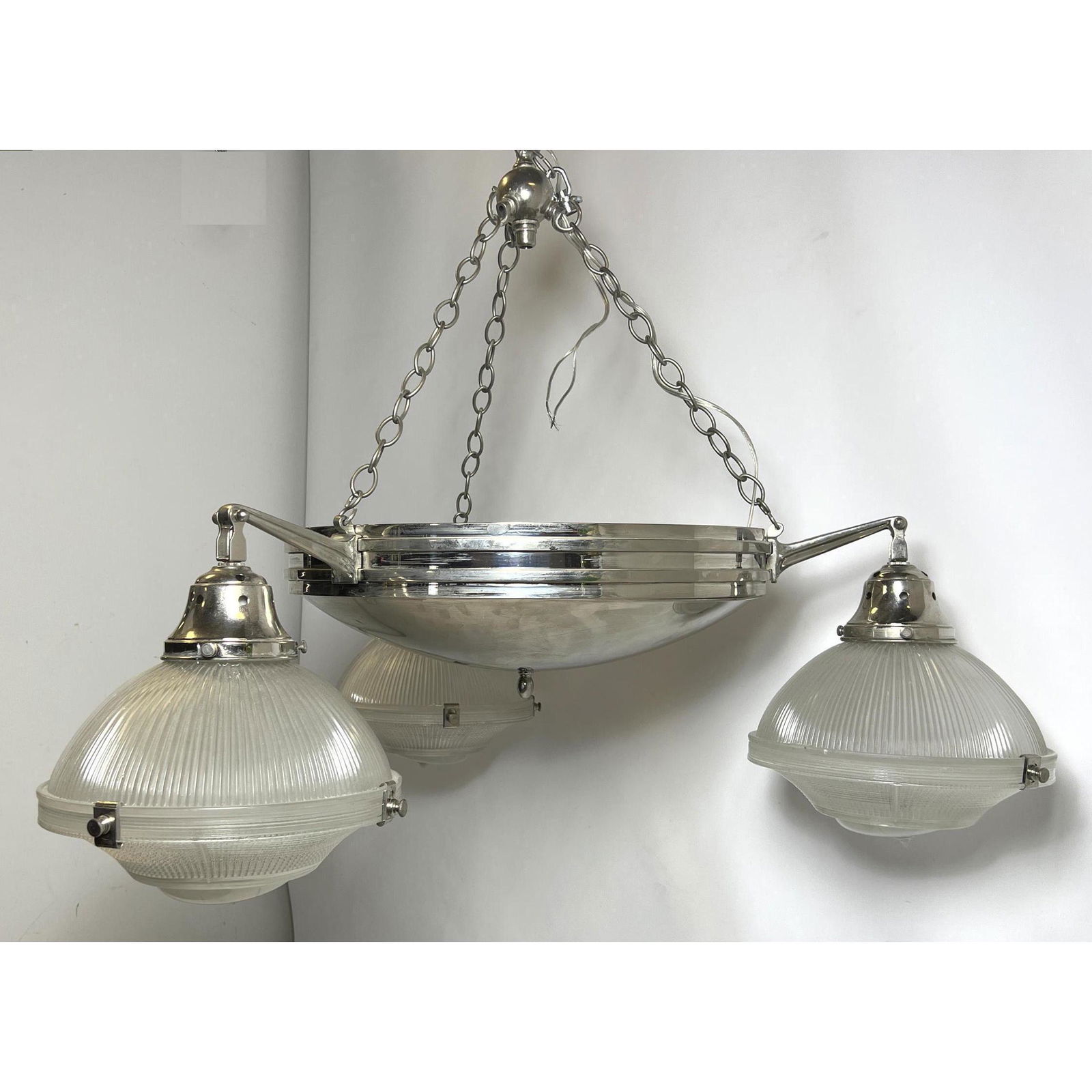 HOLOPHANE ENGLAND chandelier chrome industrial deco style. Three hanging pendant shade with central (1 of 11)