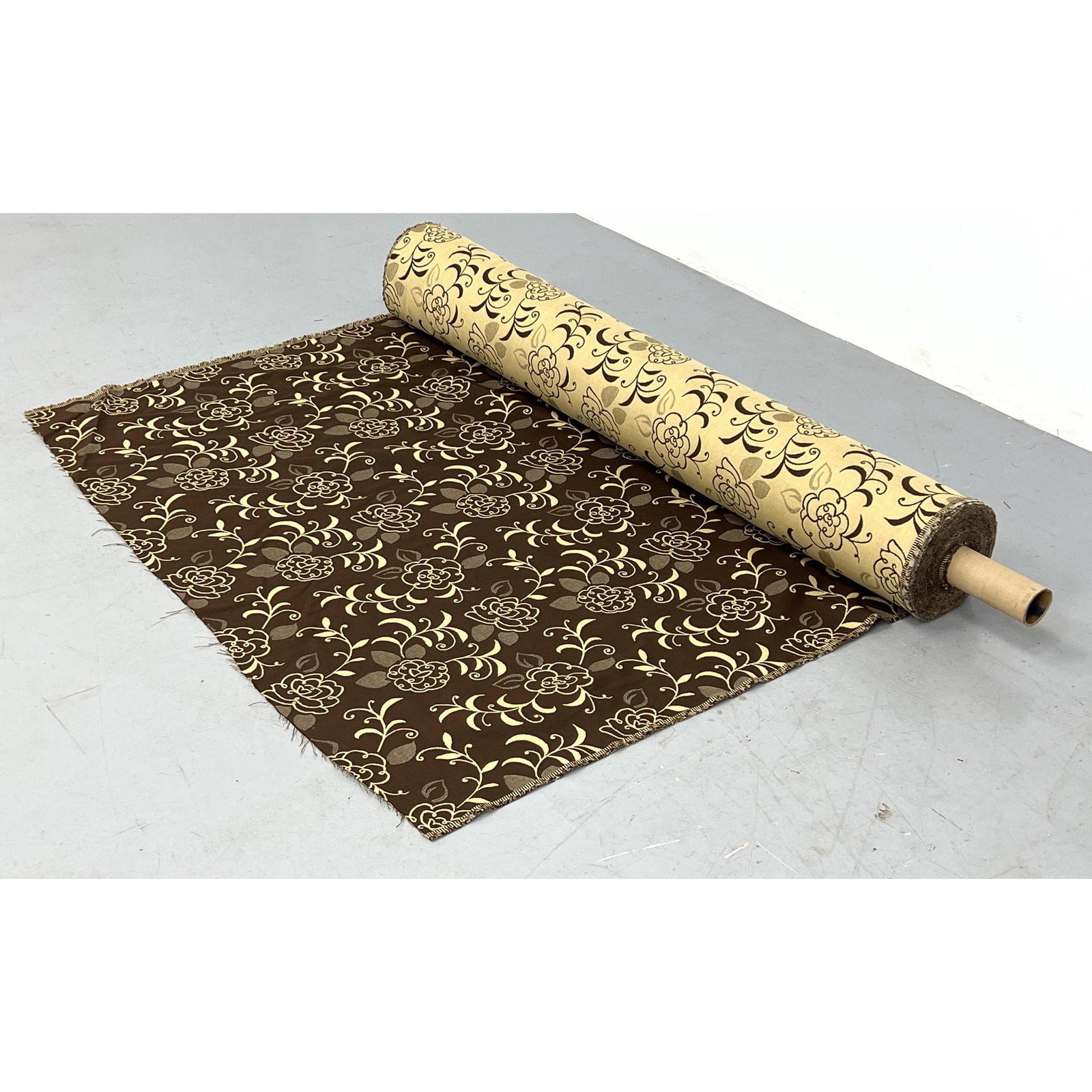 40yd Roll Gibson Chocolate Sunbrella Fabric.: 40yd Roll Gibson Chocolate Sunbrella Fabric. Dimensions: H: 54 inches --- US Shipping charge: In house shipping available. Will be calculated once destination known. Plus insurance at a rate of $1 per