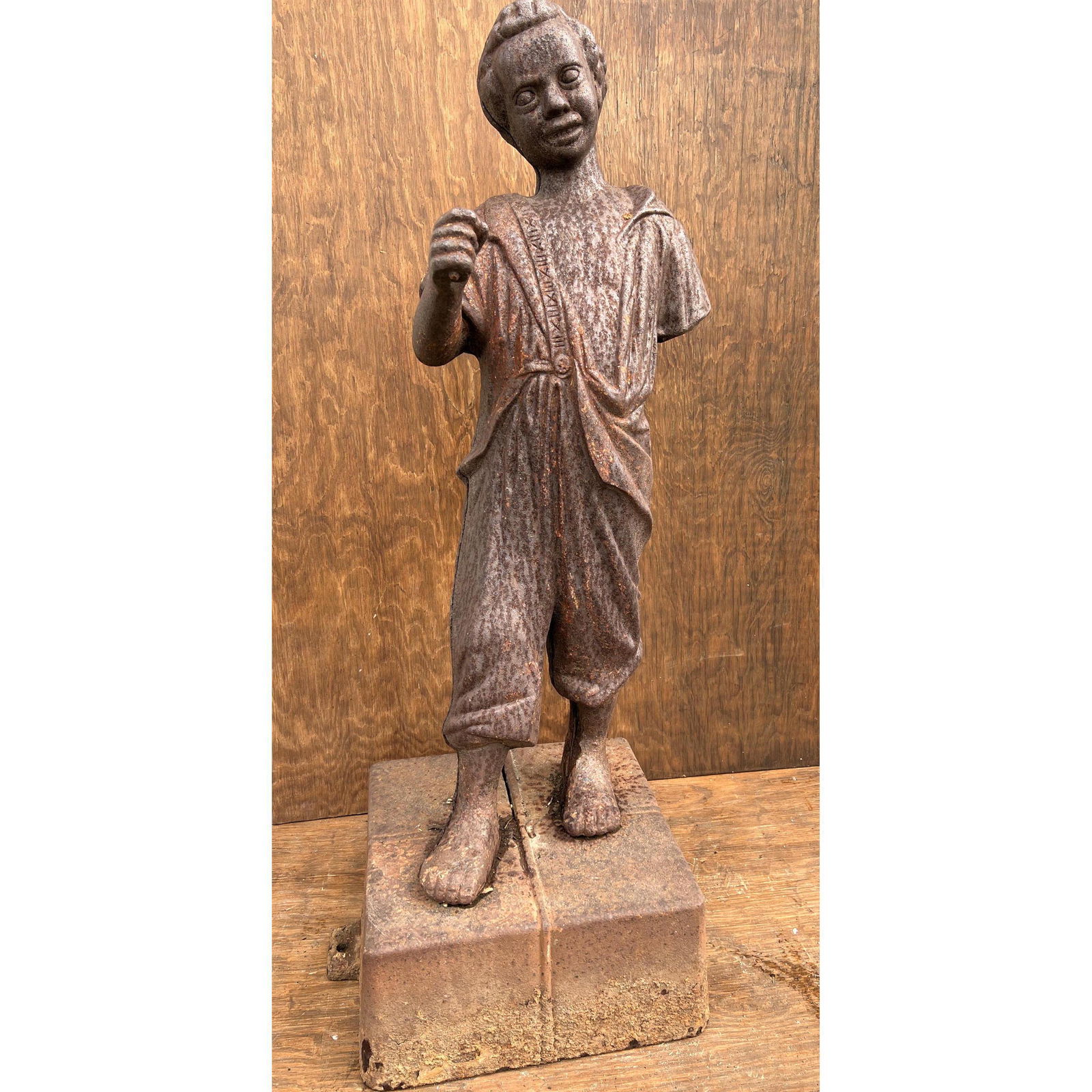 Cast Iron Garden Figure Sculpture. (1 of 14)