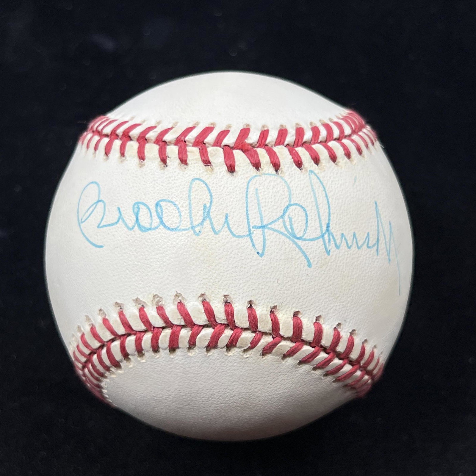 BROOKS ROBINSON Autographed American League Baseball. (1 of 5)