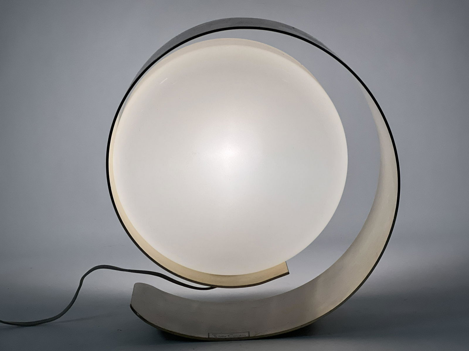 PIERRE CARDIN Modernist Table Lamp. Rolled Ribbon Metal supports Frosted Glass Disc Shade. Marked. (1 of 15)