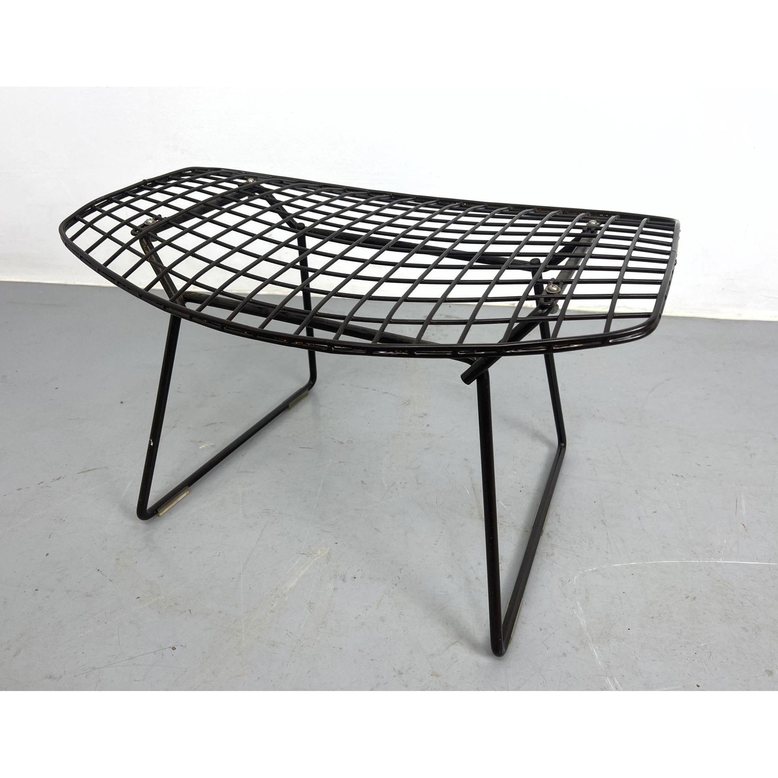 HARRY BERTOIA for KNOLL Diamond Foot Stool. Grid Design. (1 of 6)
