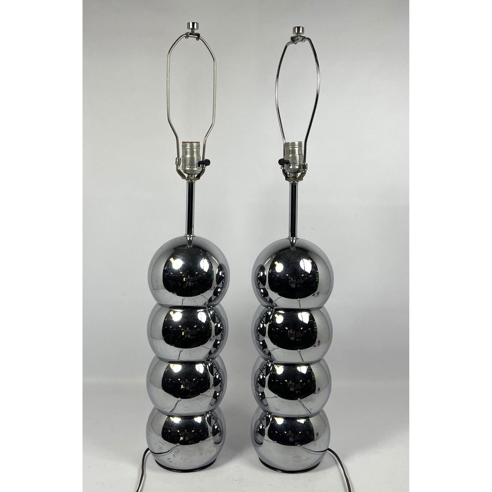 Pair of Mod Mid Century Modern Stacked Chrome Ball Table Lamps.  Probably Sonneman. (1 of 10)