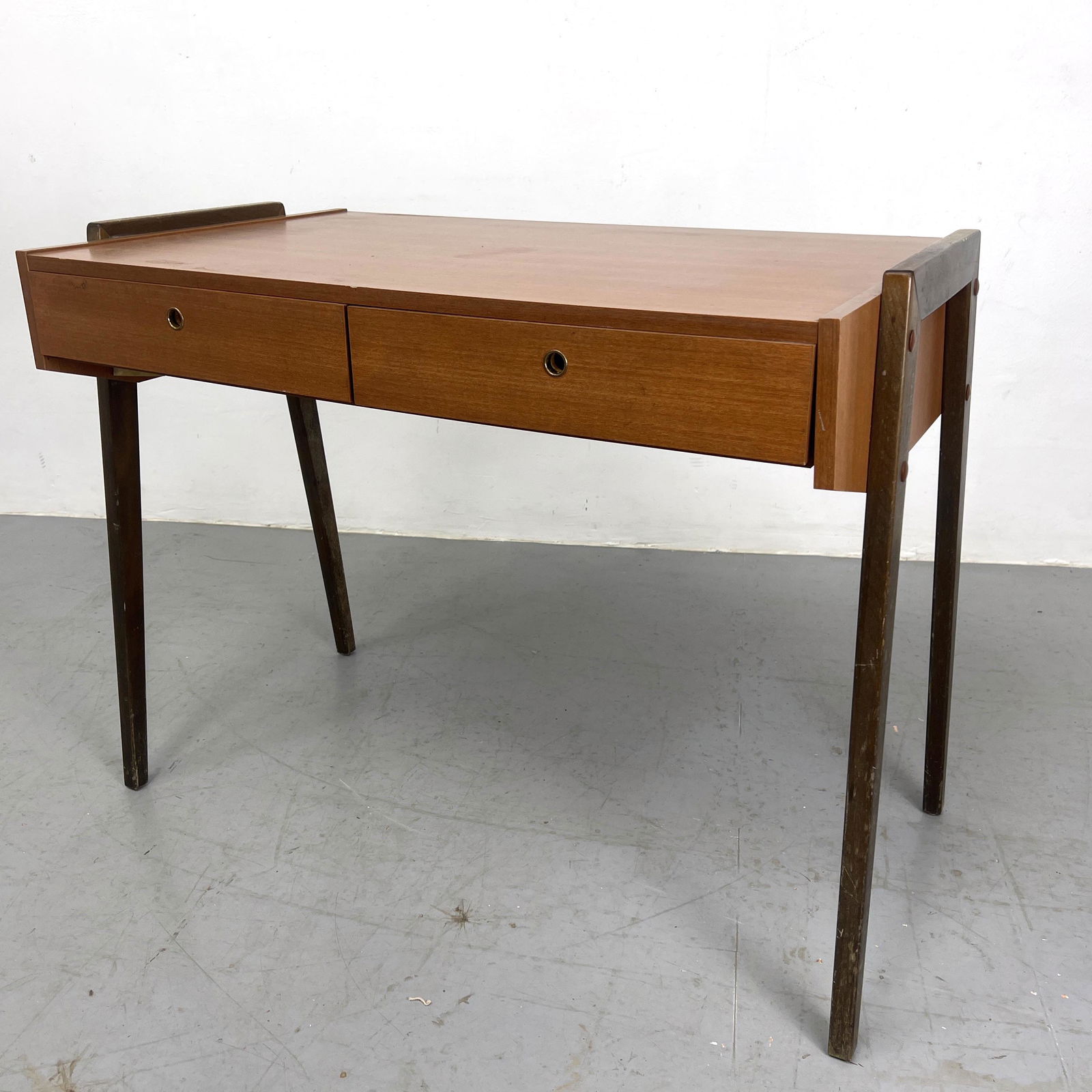 Mid Century German 3K Model Vanity Writing Desk 1960Õs (1 of 13)