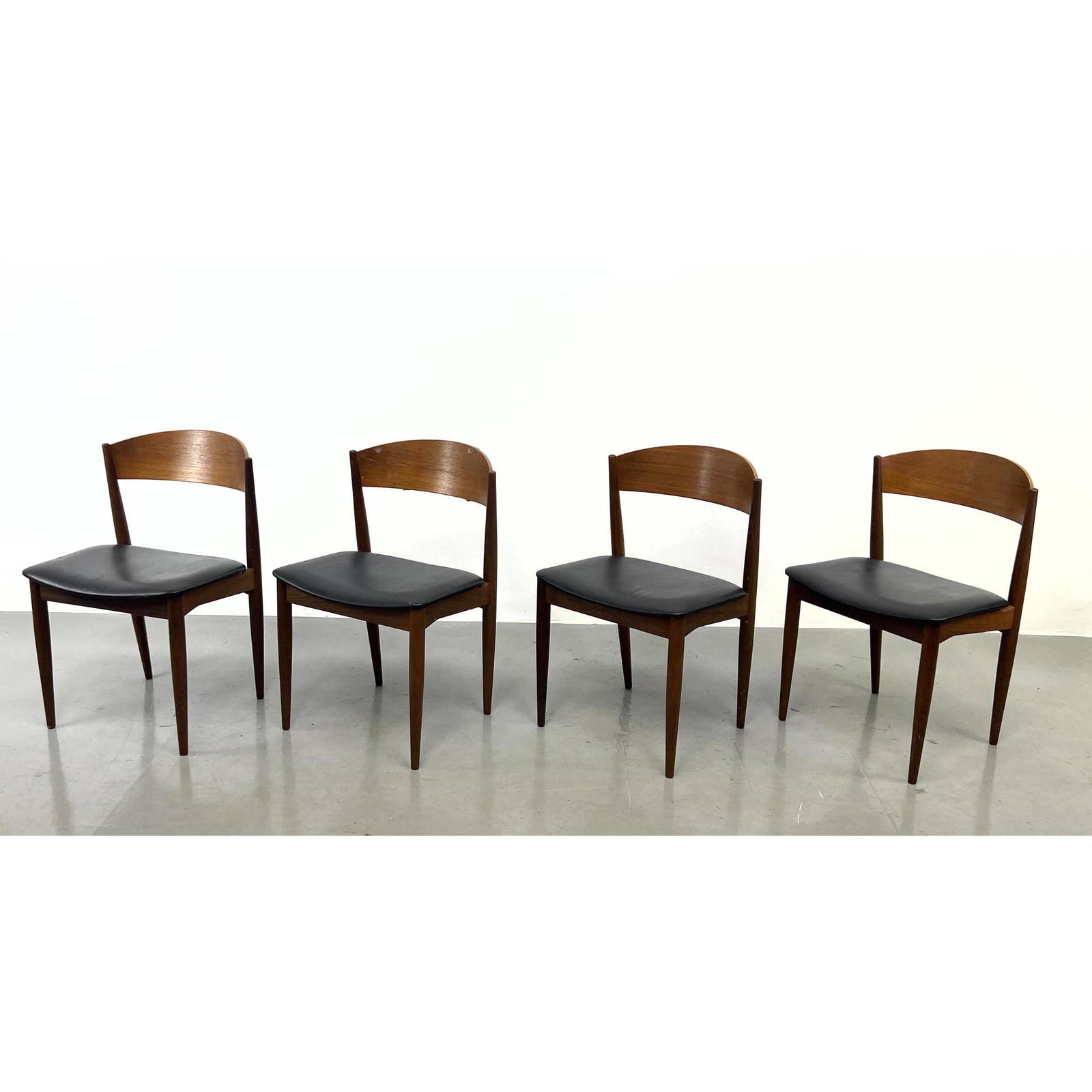 Set 4 Danish Modern Teak Dining Chairs. Auction