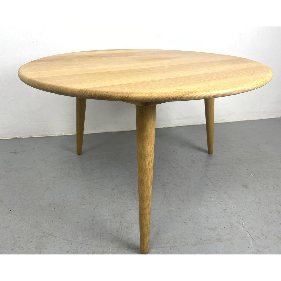 Hans Wegner Oak CH008 Coffee Table  for Carl Hansen and Son (1 of 7)