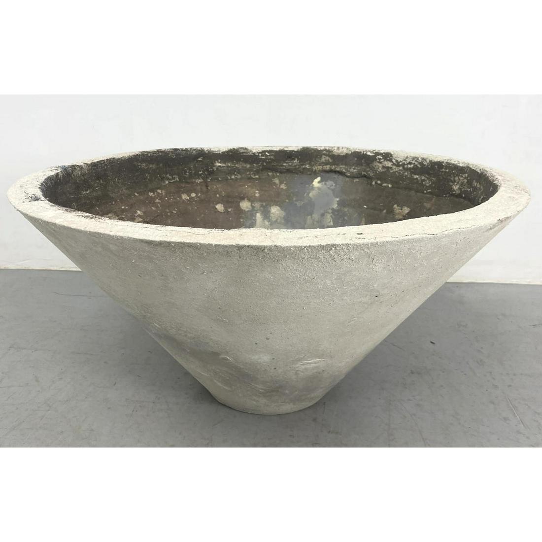 Willy Guhl style Cone form Planter. Dark interior. (1 of 5)