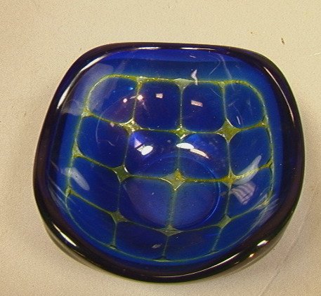 ORREFORS SVEN PALMQVIST Art Glass Bowl. Ravenna A: ORREFORS SVEN PALMQVIST Art Glass Bowl. Ravenna Art Glass Bowl. Blues and yellows. Signed. Numbered 294 ??-- Dimensions: H: 1.5 inches: W: 3.5 inches --- US Shipping charge: $14