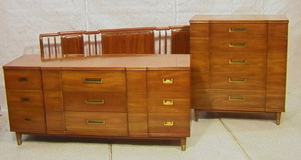 3 PCS JOHN WIDDICOMB Bedroom Set.J.Stuart Clingman: J.Stuart Clingman 3 PCS JOHN WIDDICOMB Bedroom Set. High & Low Chests with King Headboard. American Modern sculpted front with inset brass pulls. Brass capped feet. Tall 5 drawer dresser. Low chest wi