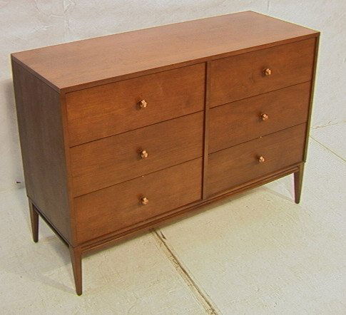 PAUL McCOBB Planner Group 6 Drawer Chest. Copper: PAUL McCOBB Planner Group 6 Drawer Chest. Copper Pulls on American Modern Dresser. Tapered legs. -- Dimensions: H: 33.5 inches: W: 48 inches: D: 18 inches ---