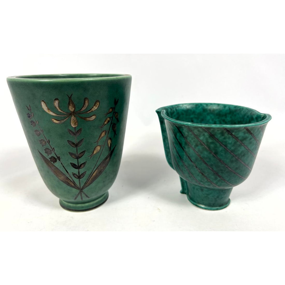 2pc Gustavsberg Argentaware. Sweden. c. 1935. Vases. Modern Scandinavian Design.: 2pc Gustavsberg Argentaware. Sweden. c. 1935. Vases. Modern Scandinavian Design. H: 6 inches: W: 5 inches: D: 5 inches --- US Packing and Shipping charge: In house shipping available. Will be calculat