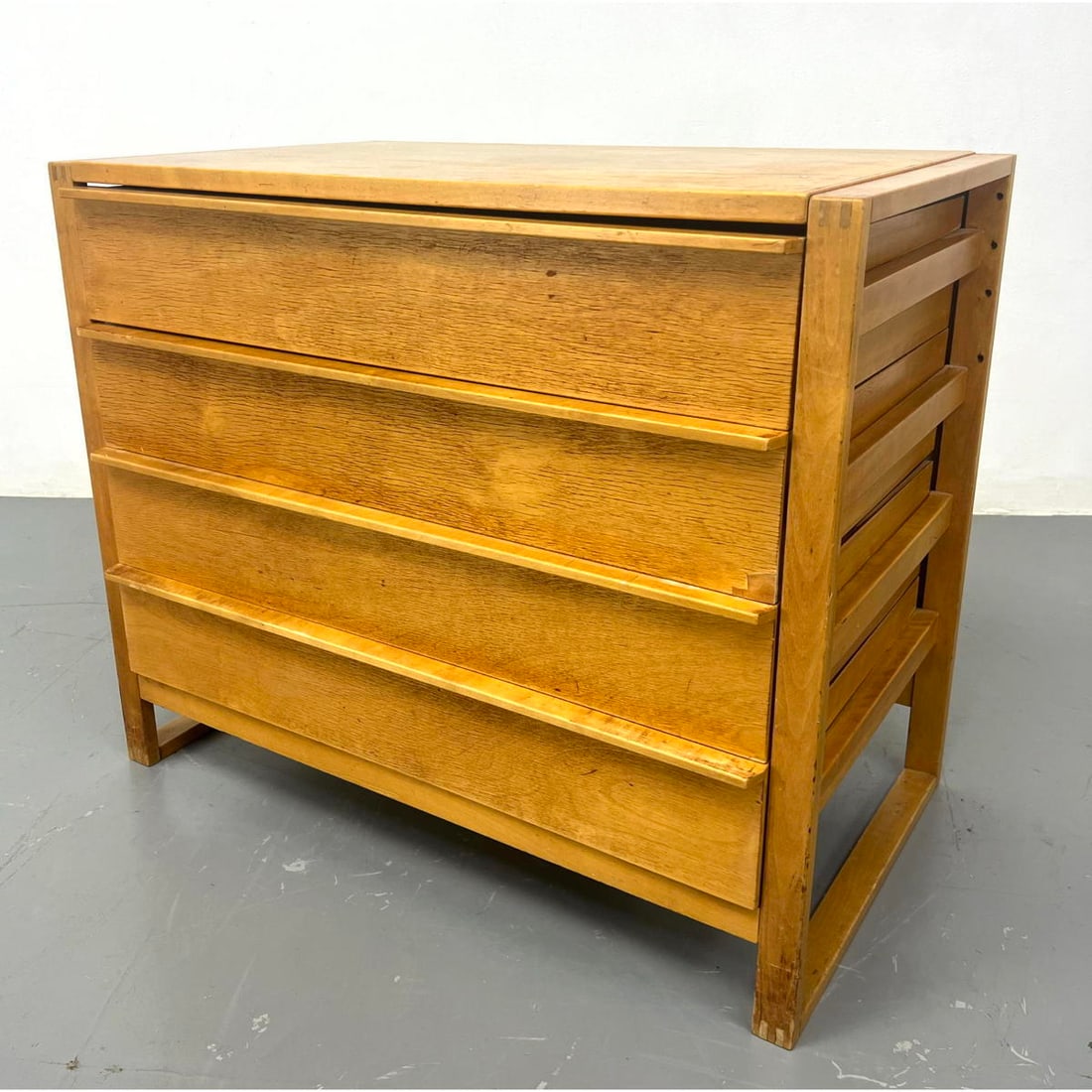 Swedish AVERSKOGS Blond Wood Modernist Dresser. Four Floating Drawers. Branded mark. 1968. (1 of 15)