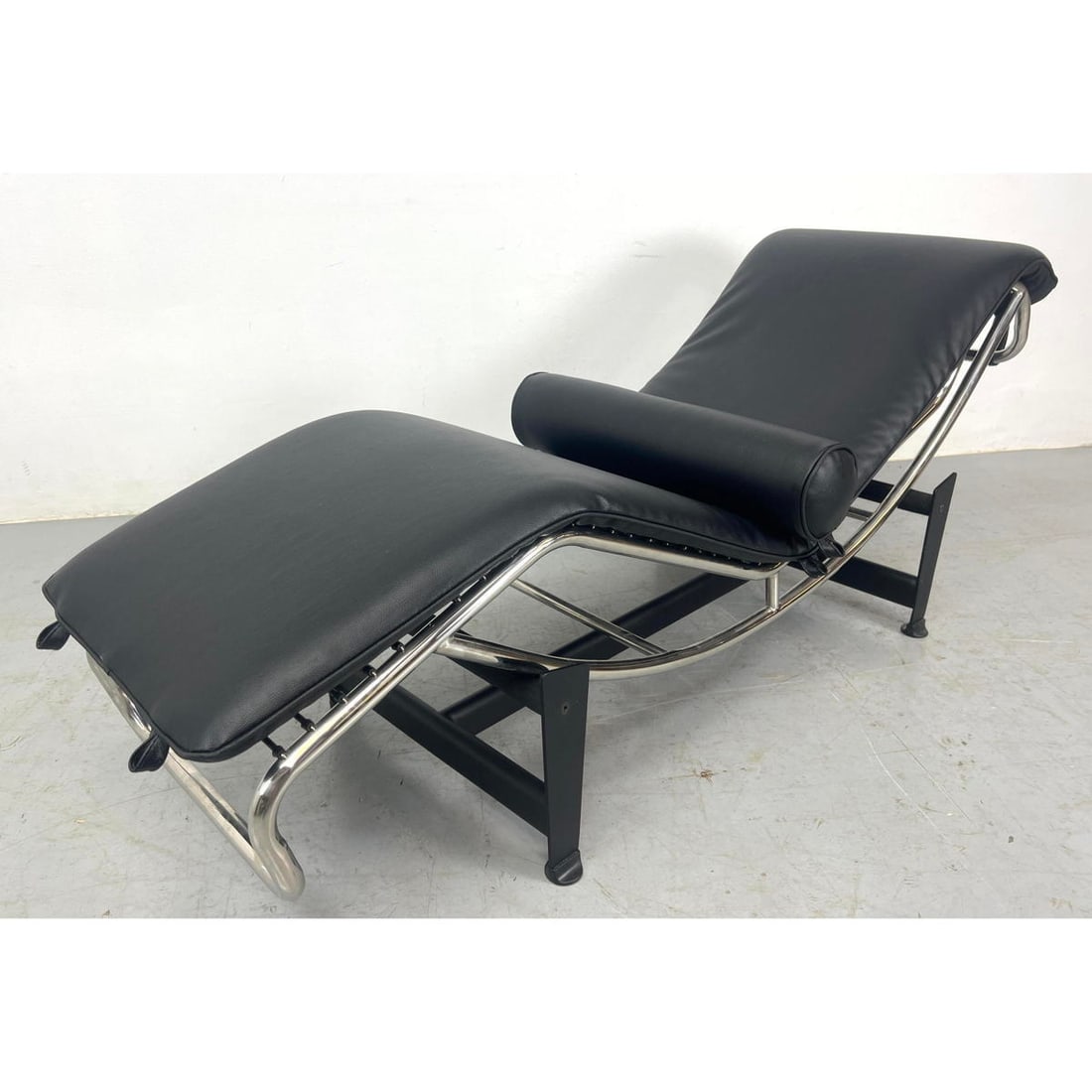 Le Corbusier style Chrome Tube Chaise Lounge Chair. Chrome tube frame supports black vinyl sling cus (1 of 7)