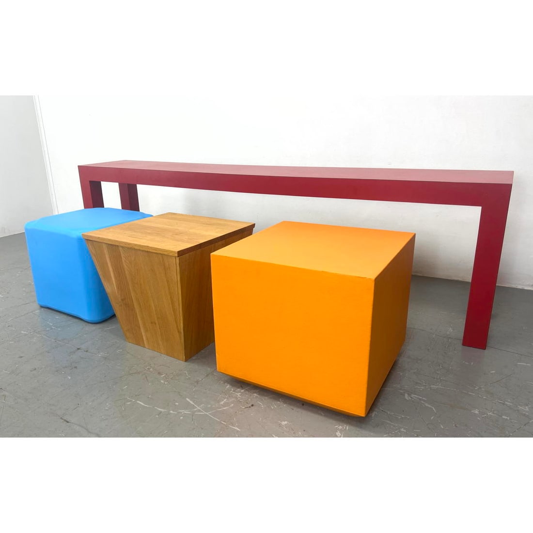 4pcs Furniture. Parson style console and Cube Tables. (1 of 20)