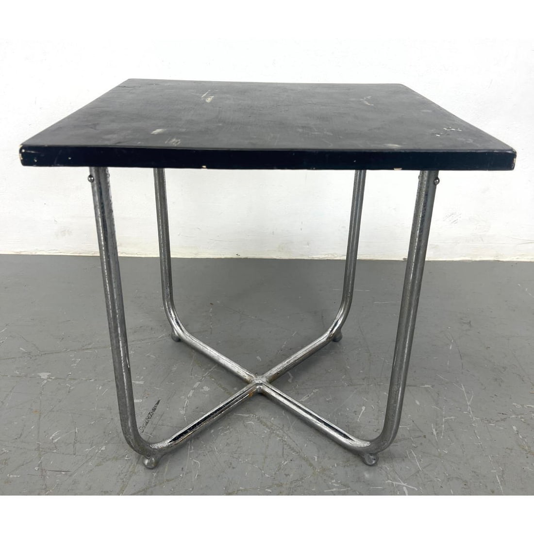 1930s Art Deco Wolfgang Hoffman Attributed Tubular Chrome Side Table. (1 of 8)