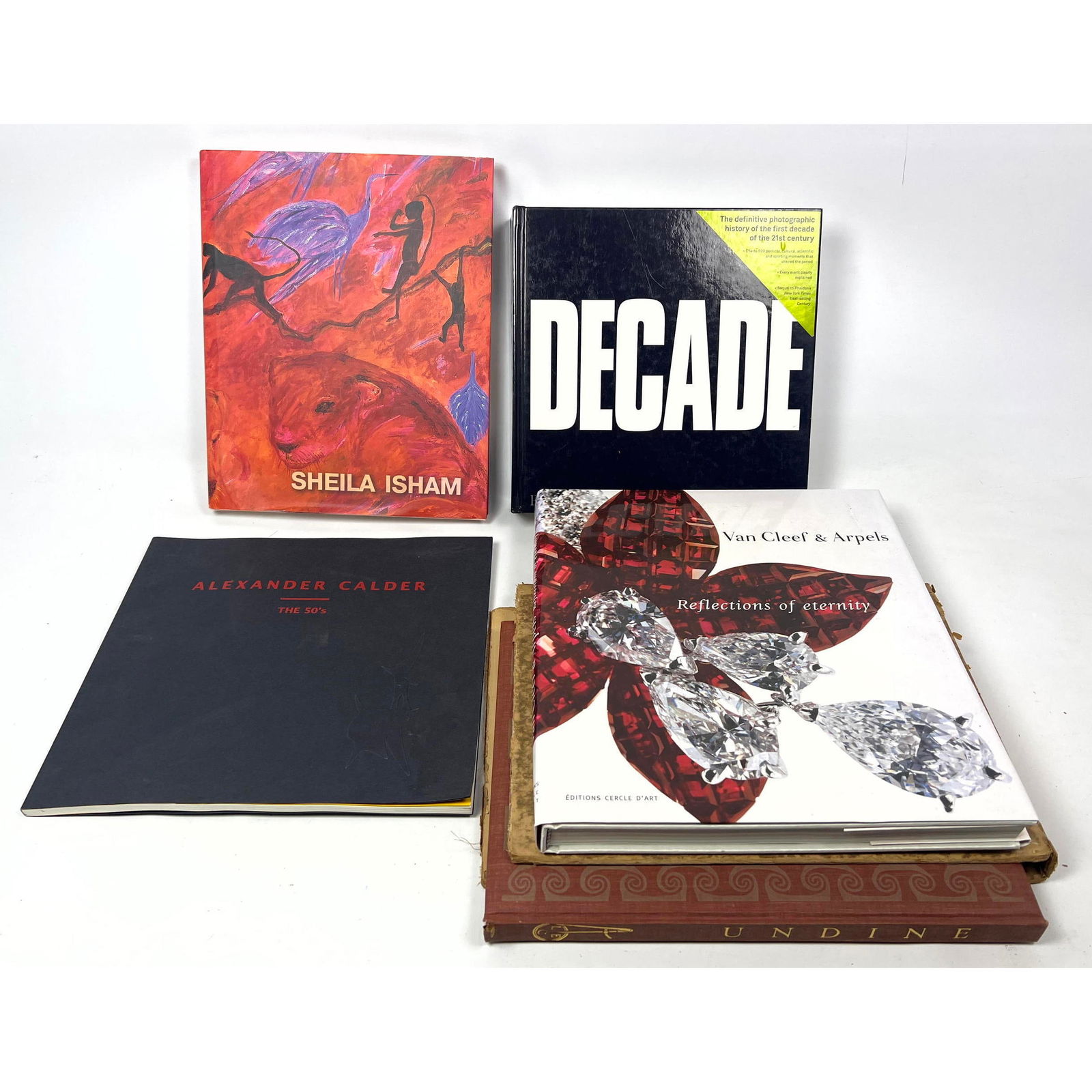 Lot art and Fashion Books. Van Cleef Arpels, Alexander Calder, Sheila Isham,Decade, Undine. (1 of 20)