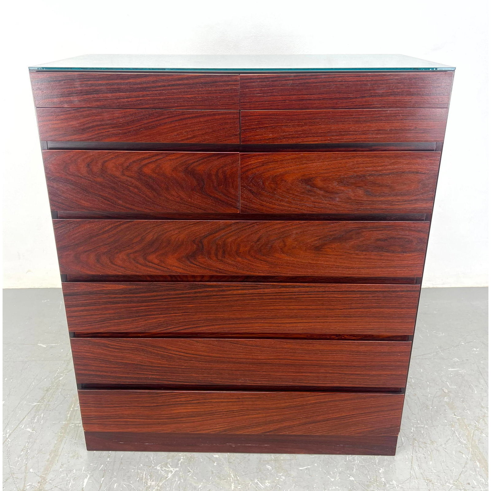 Danish Modern Rosewood tall chest of drawers. VATNE MOBLER Mark. Dresser.: Danish Modern Rosewood tall chest of drawers. VATNE MOBLER Mark. Dresser. H: 43.25 inches: W: 36.25 inches: D: 18 inches ---