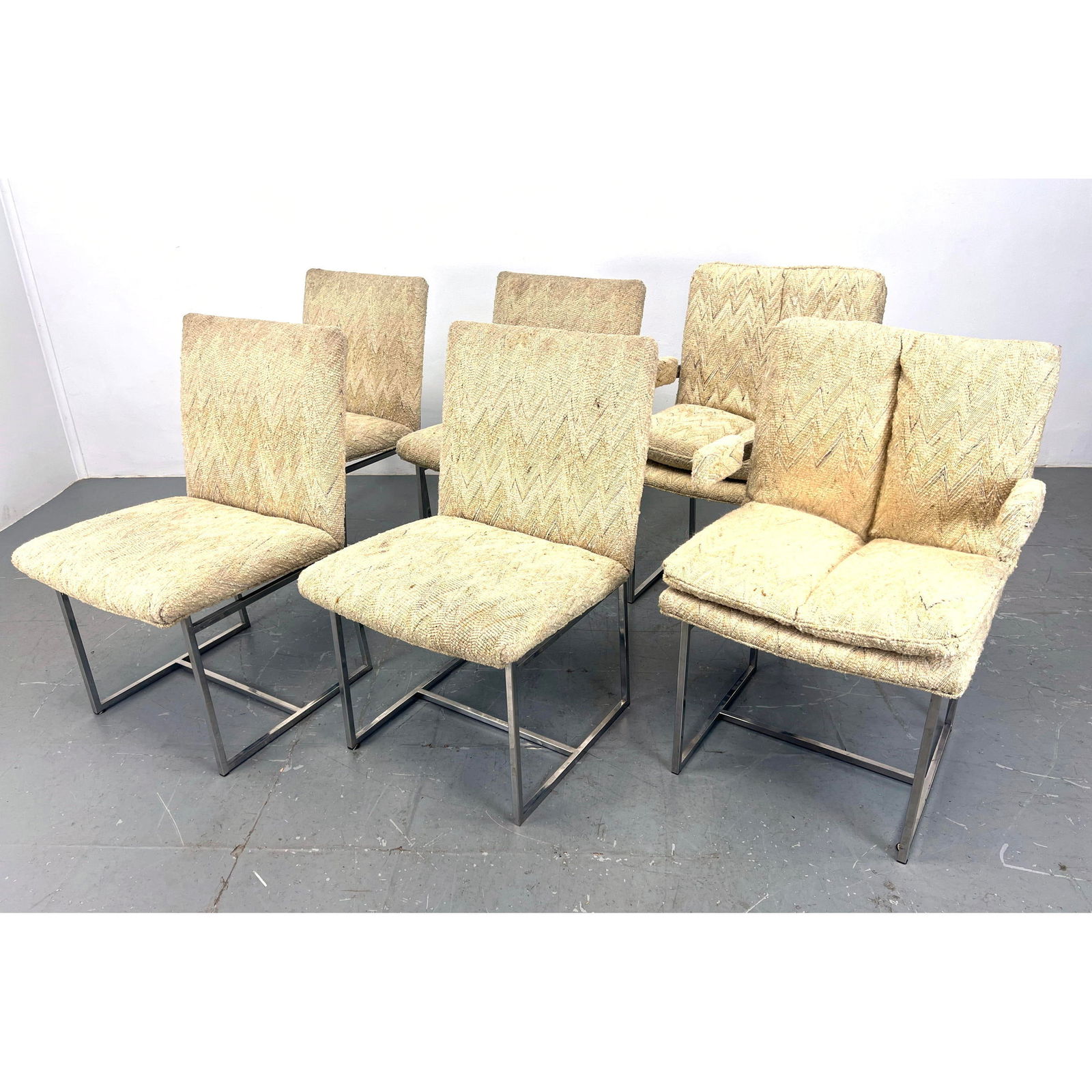 Set Milo Baughman Attributed Chrome and Upholstery Dining Chairs. (1 of 15)