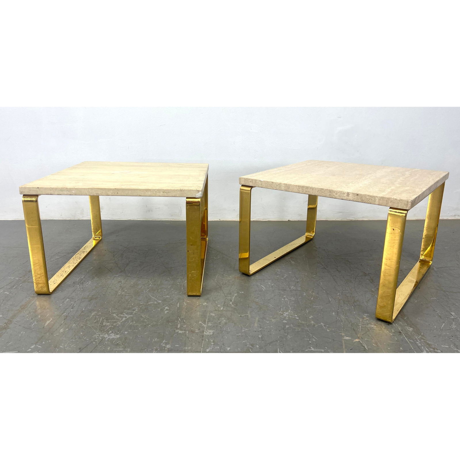 Mid Century Modern Travertine and Brass Side Tables. (1 of 11)